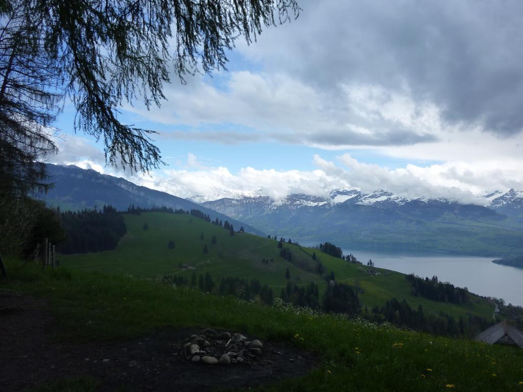 Hotel Restaurant Schwert Thun Bagian luar foto